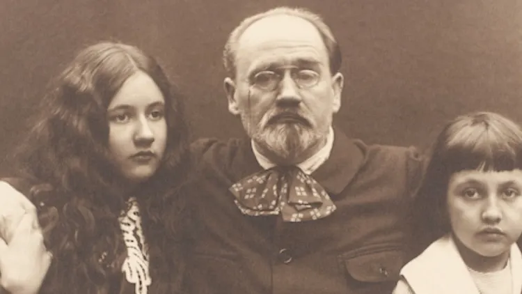 Les années heureuses. Denise photographiée par son père Émile Zola