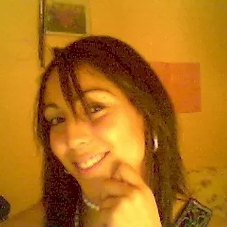 Samia L