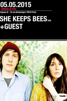 SHE KEEPS BEES en concert