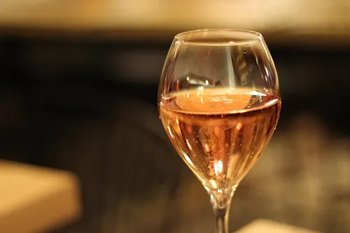 Canard et Champagne Restaurant Paris