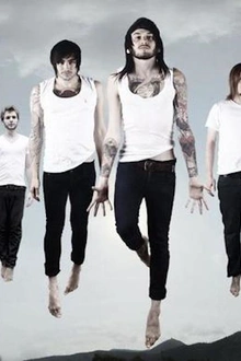 Betraying the martyrs + Polar en concert
