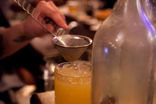 Les Justes - Pigalle Bar Paris