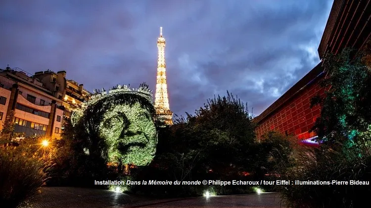 Dans la mémoire du monde