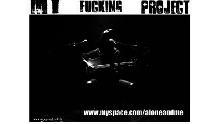 Alone + me LIVE