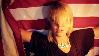 Ema en concert