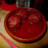 Les Pietons