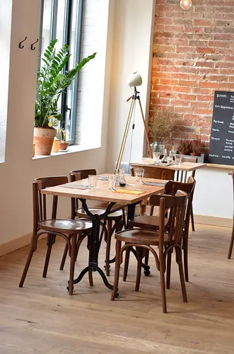 La Petite Fabrique Restaurant Paris