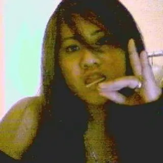 Taliha L