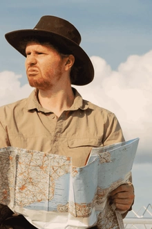 Jojo Bernard dans " Tout le monde il est beauf"