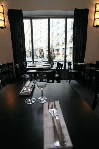 Les Cinoches Restaurant Paris