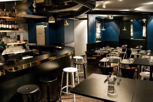 La Ficelle Restaurant Bar Paris