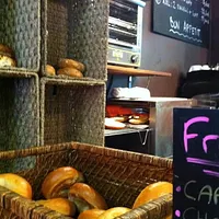 Ari's Bagels