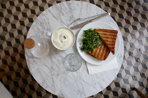 Oatmeal Restaurant Paris