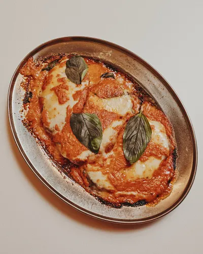 Red Sauce Restaurant Paris
