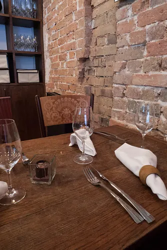Youpi & Voilà Restaurant Paris