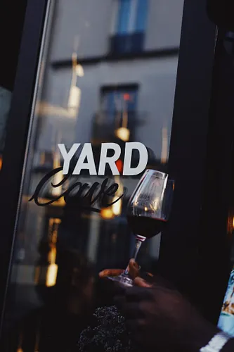 Yard Restaurant Paris