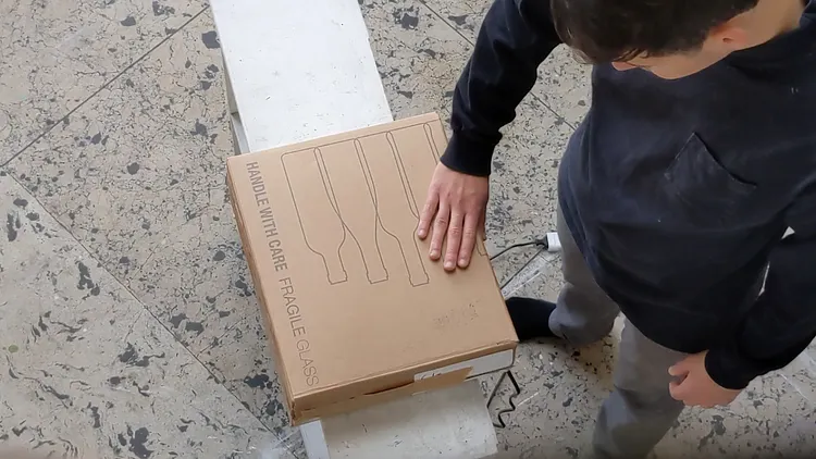 Exposition | Handle with Care | Tom Gurin