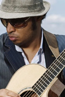 Raul Midón