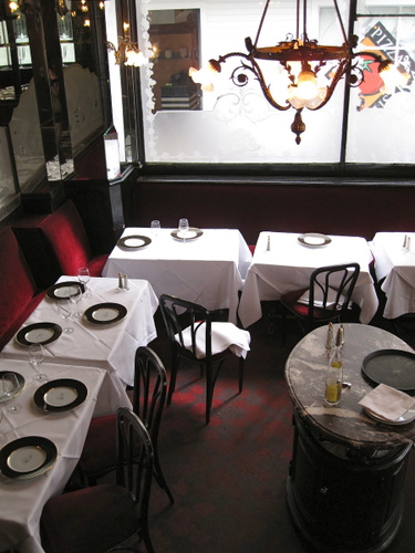 L'Escargot Montorgueil Restaurant Paris