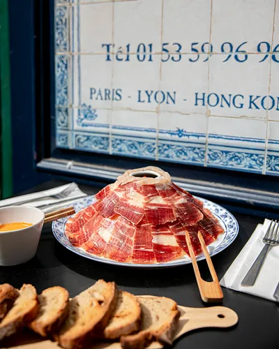 Bellota Bellota - Tour Eiffel Restaurant Shop Paris