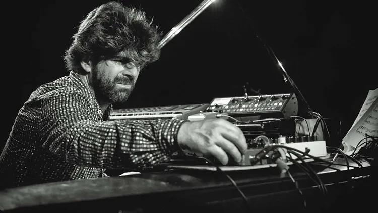 BENJAMIN MOUSSAY SOLO