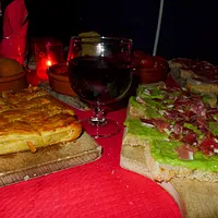 Les Pietons