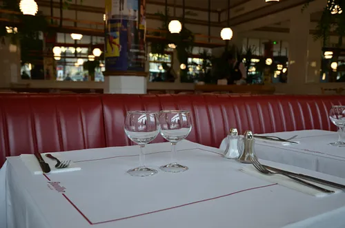 Bouillon Pigalle Restaurant Paris