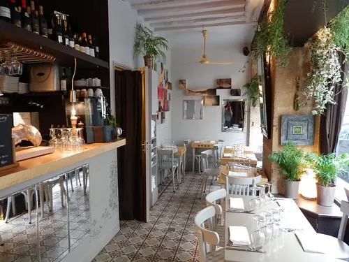 El 4 Tro Restaurant Paris
