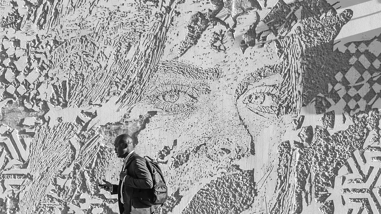 Vhils - Momentum