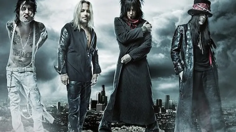 Mötley Crüe + guest