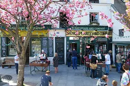 Shakespeare & Co