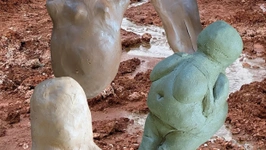 Exposition "De sang chaud et de terre (Warm Blooded and Earthbound)", Ėglė Budvytytė 
