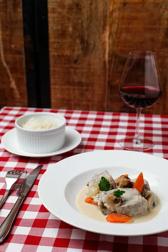Au Petit Tonneau Restaurant PARIS