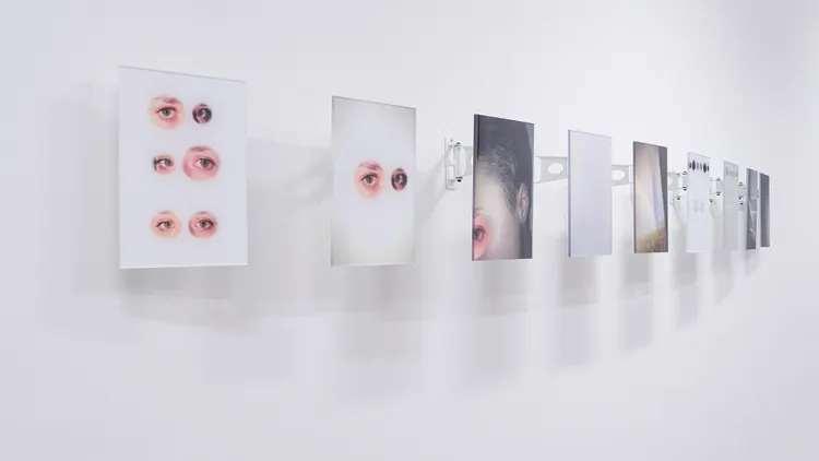 Exposition Look at Me