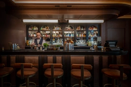 Delano Bar