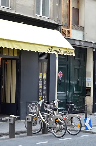 Mamie Burger Grands Boulevards Restaurant Paris