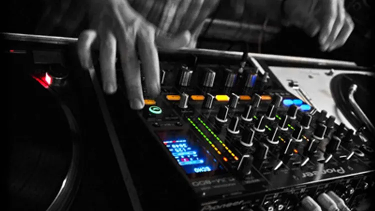 DJ Double V