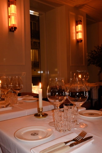 Le Montana Restaurant Bar Paris