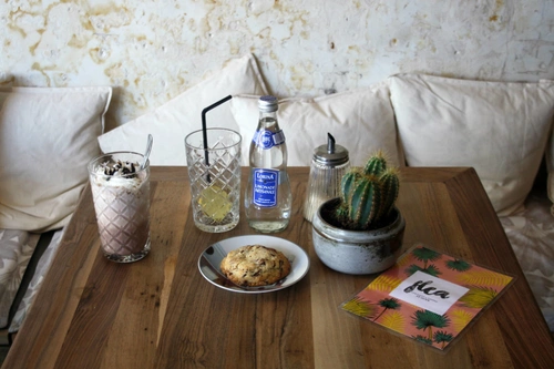 Flea Restaurant Saint-Ouen