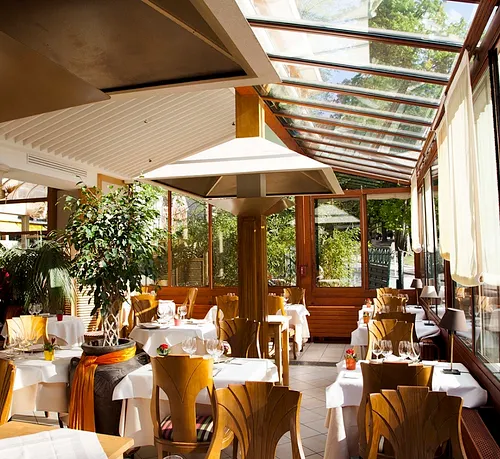 Le Pavillon Montsouris Restaurant Paris