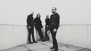 Grave pleasures en concert