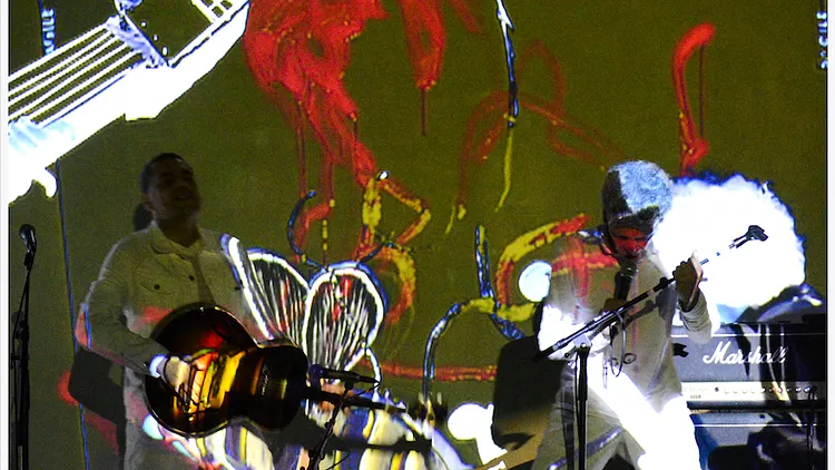 Les Sans Pattes en concert-performance