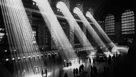 "Vertige, Manhattan Transfert" de Léonard Matton – Emersiøn