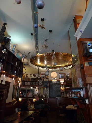 Le Café Restaurant Paris