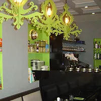 Le Karl Bistro