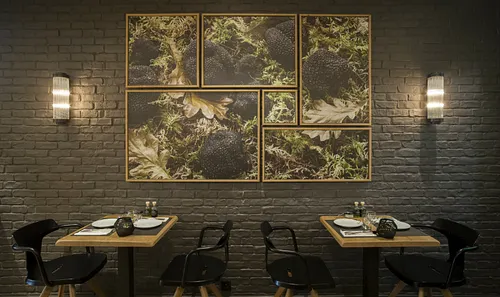 Artisan de la Truffe Restaurant Shop Paris