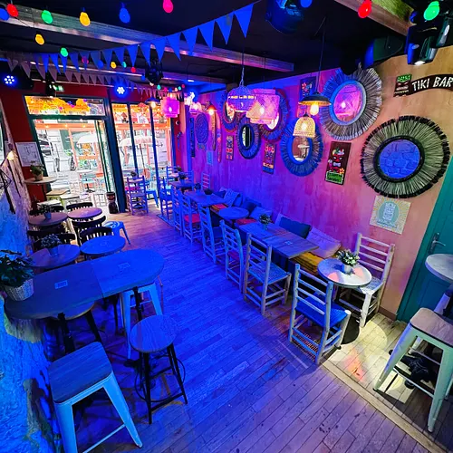 Tiki Playa Bar Paris