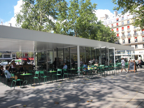 Le Café monde et médias Restaurant Bar Paris