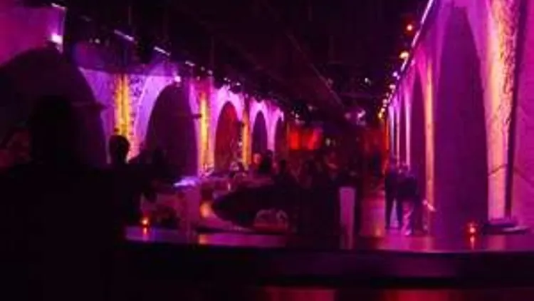 AFTER WORK AU SHOWCASE