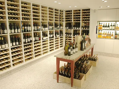 Maison Plisson Beaumarchais Restaurant Shop Paris